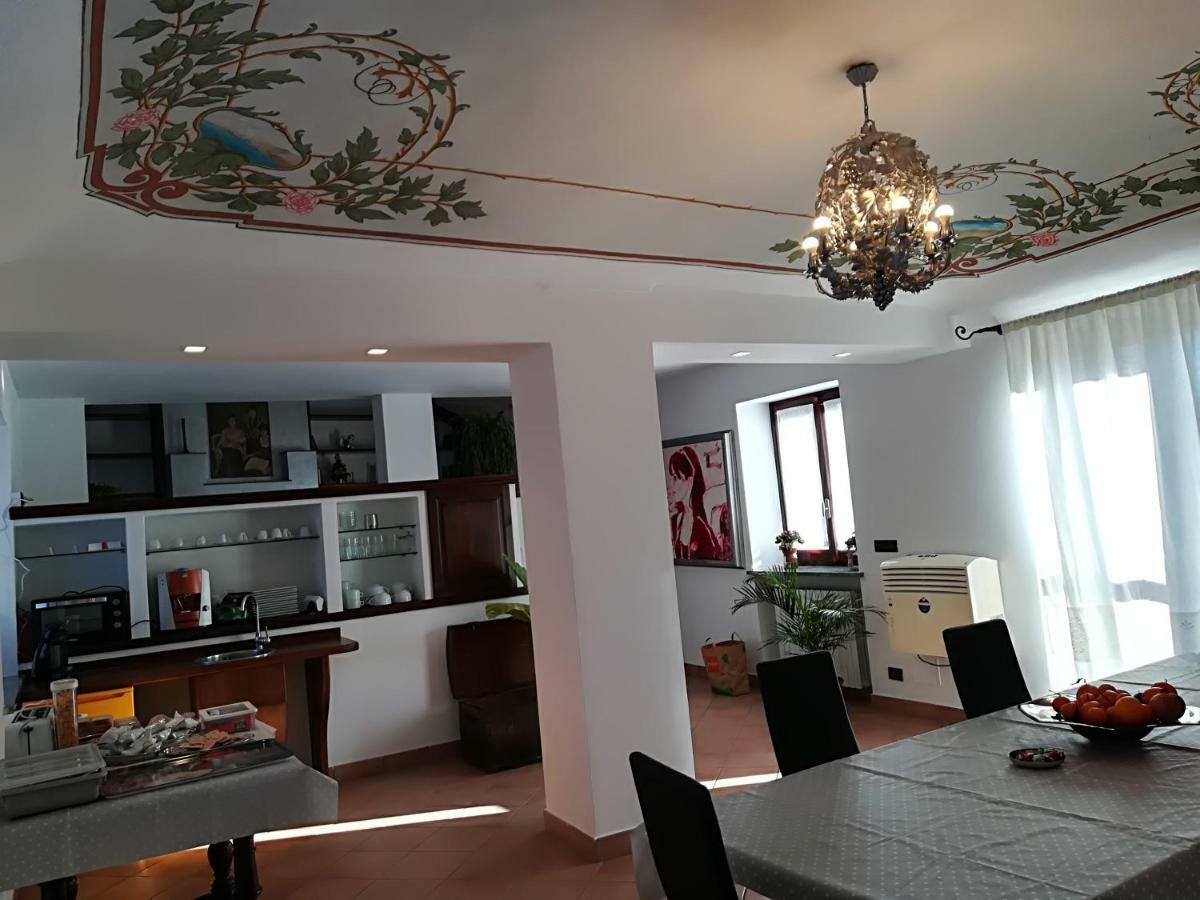 Bed and Breakfast Le Ginestre Казелле-Торинезе Экстерьер фото